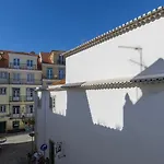 Stylish 1Bdr Apt In Bairro Alto By Lovelystay