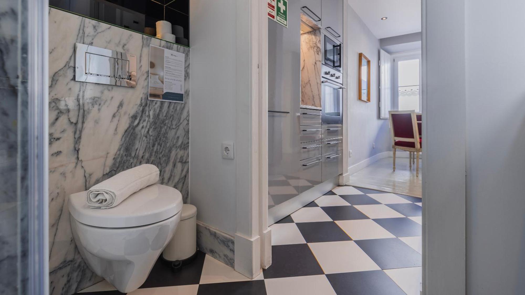 Stylish 1bdr In Bairro Alto By Lovelystay *