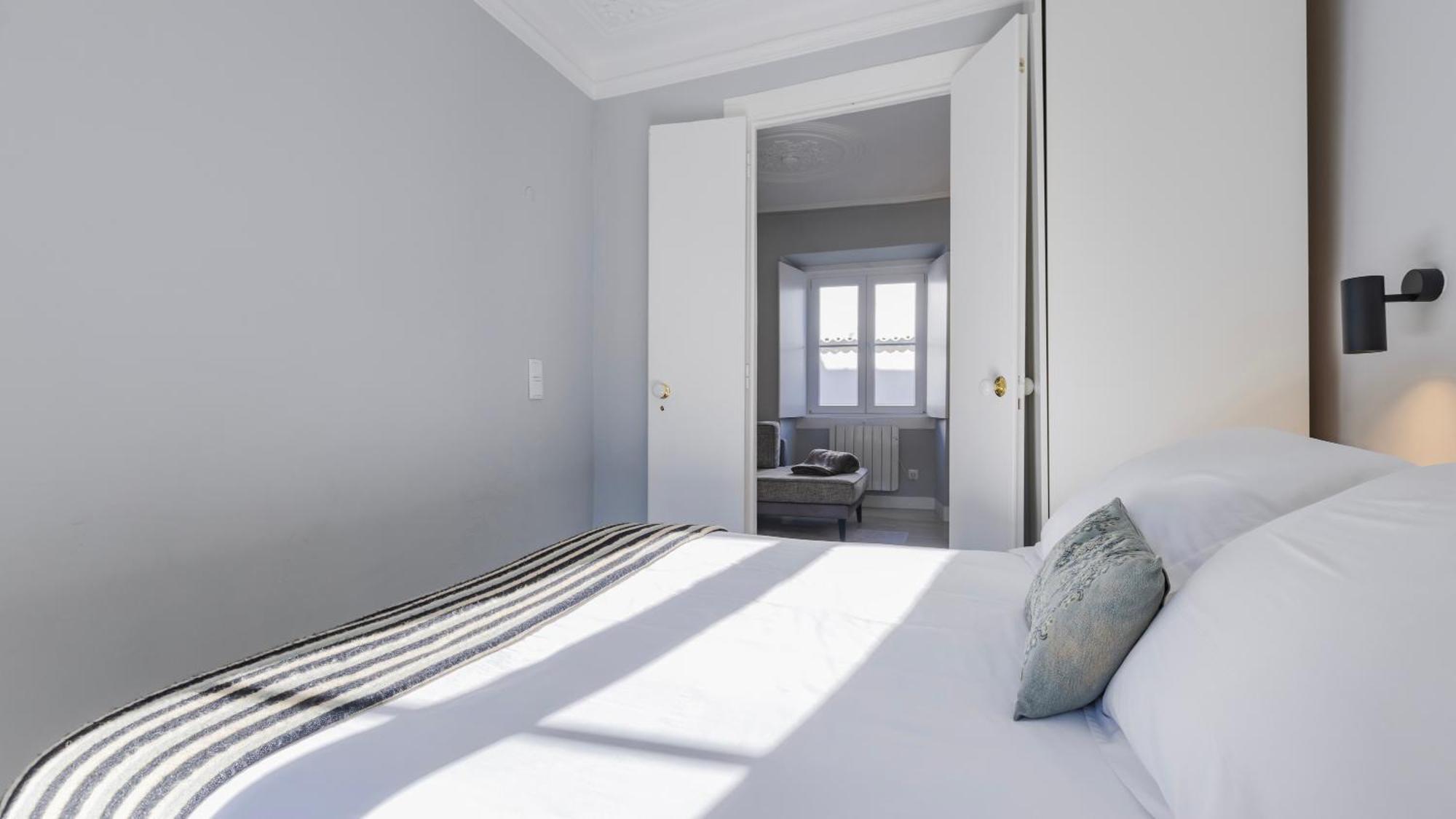Stylish 1bdr In Bairro Alto By Lovelystay Lisboa